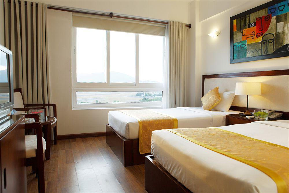Starlet Hotel Nha Trang Exterior foto